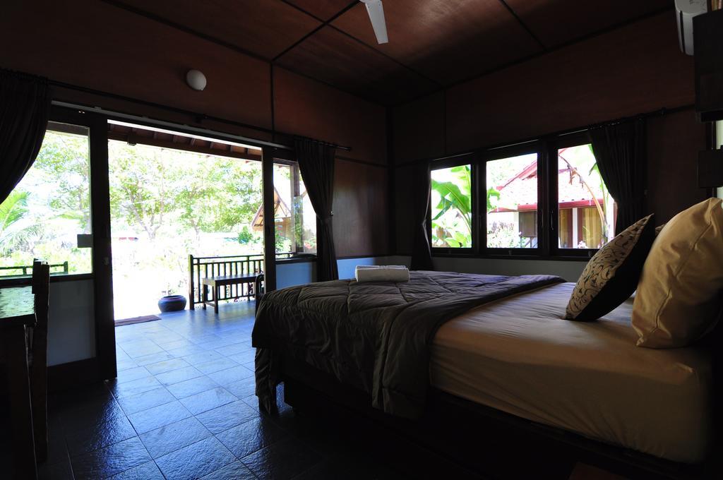 Ana Warung & Bungalows Ilhas Gili Exterior foto