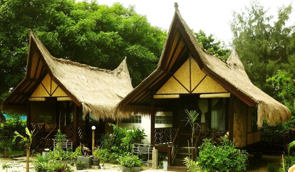 Ana Warung & Bungalows Ilhas Gili Exterior foto