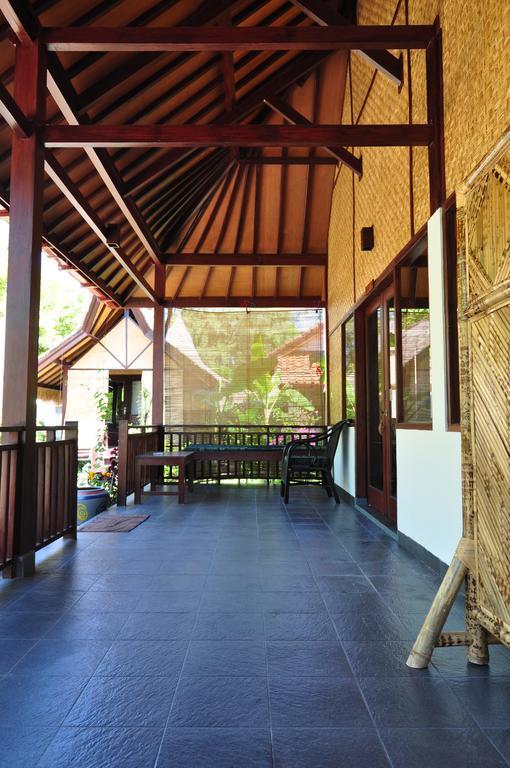 Ana Warung & Bungalows Ilhas Gili Exterior foto