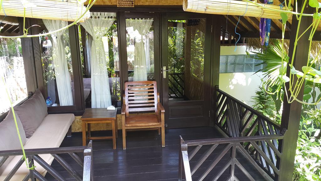 Ana Warung & Bungalows Ilhas Gili Exterior foto